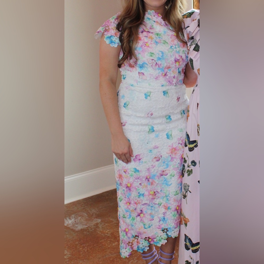Elliatt floral dress